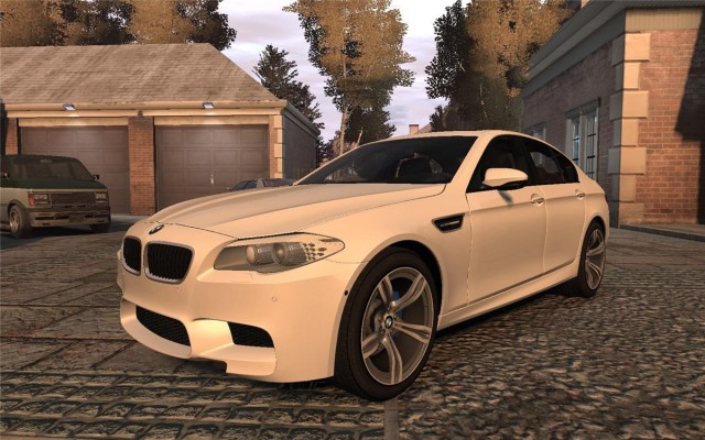 2012 BMW M5 F10
